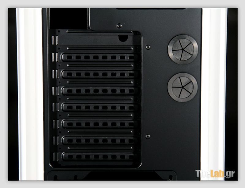Corsair Graphite 600T Special Edition Case Review