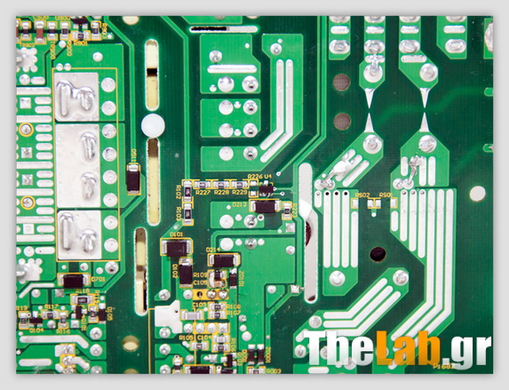in_main_pcb_close4.jpg