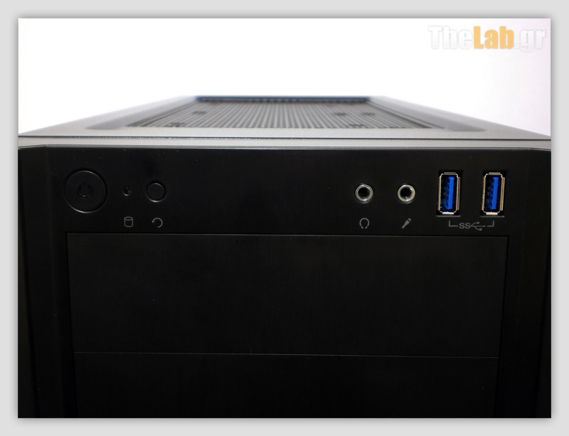 Corsair Carbide 300R Case Review