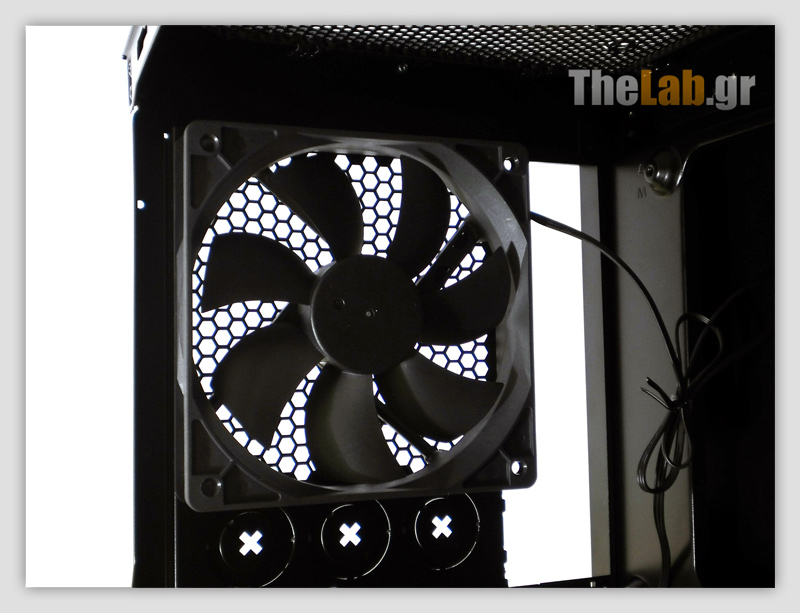 Corsair Carbide 300R Case Review