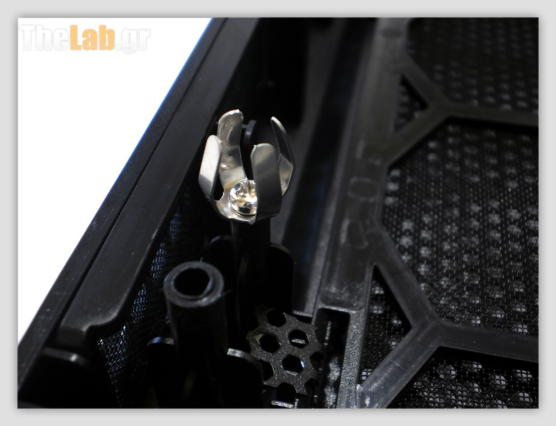 Corsair Carbide 300R Case Review