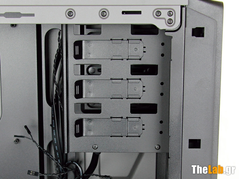 Corsair Graphite 230T Review