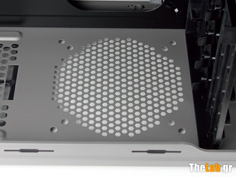 Corsair Graphite 230T Review