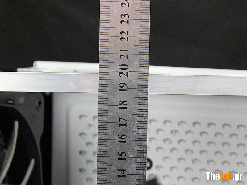 Corsair Graphite 760T Case Review