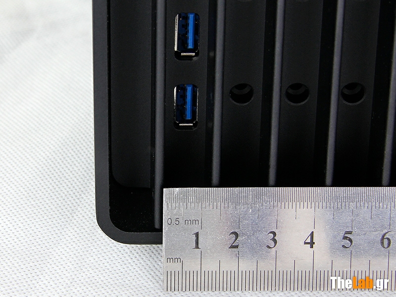 Streacom FC9 Fanless Chassis Case Review