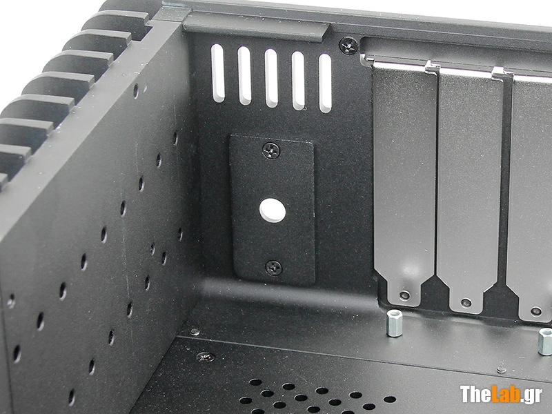 Streacom FC9 Fanless Chassis Case Review