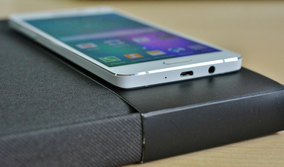 More information about "Το Galaxy S7 θα χρησιμοποιεί USB Type-C"