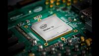 Η Intel ξεκίνησε να κατασκευάζει την πρώτη FPGA στα 14nm  57fde56b5df47_IntelAlteraStratix10.thumb.jpg.9271ac3e619335b3976f134c6a4e569a