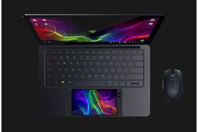 More information about "Τον Σεπτέμβριο ο διάδοχος του Razer Phone"