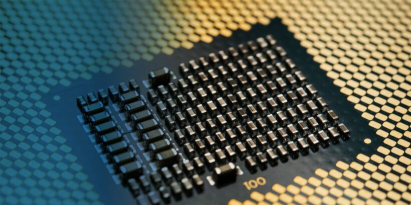 More information about "Δειγματικός Intel Alder Lake 16c/24t με base clock 2.2 GHz πετυχαίνει επιδόσεις στο GeekBench ανάλογες με έναν i9-10900K"