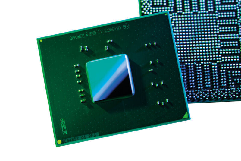 More information about "Η Intel ετοιμάζει τεχνολογία απρόσκοπτης αναβάθμισης firmware χωρίς επανεκκίνηση του υπολογιστή"