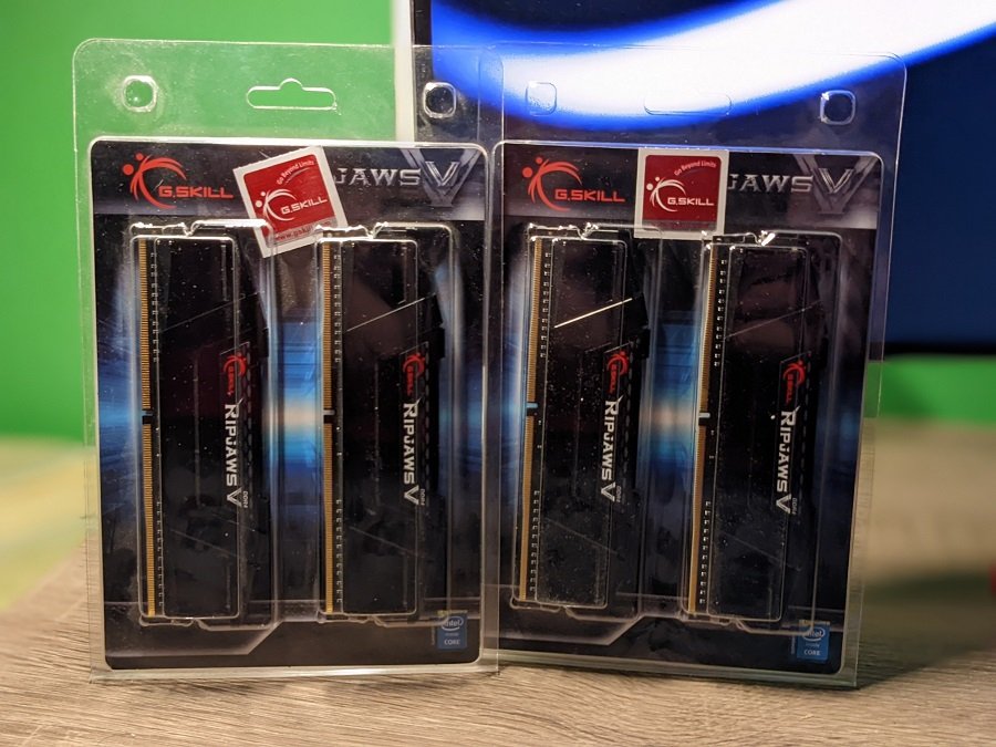 More information about "Πωλείται σετ RAM DDR4 GSKILL RIPJAWS V 32GB 3200MHz"