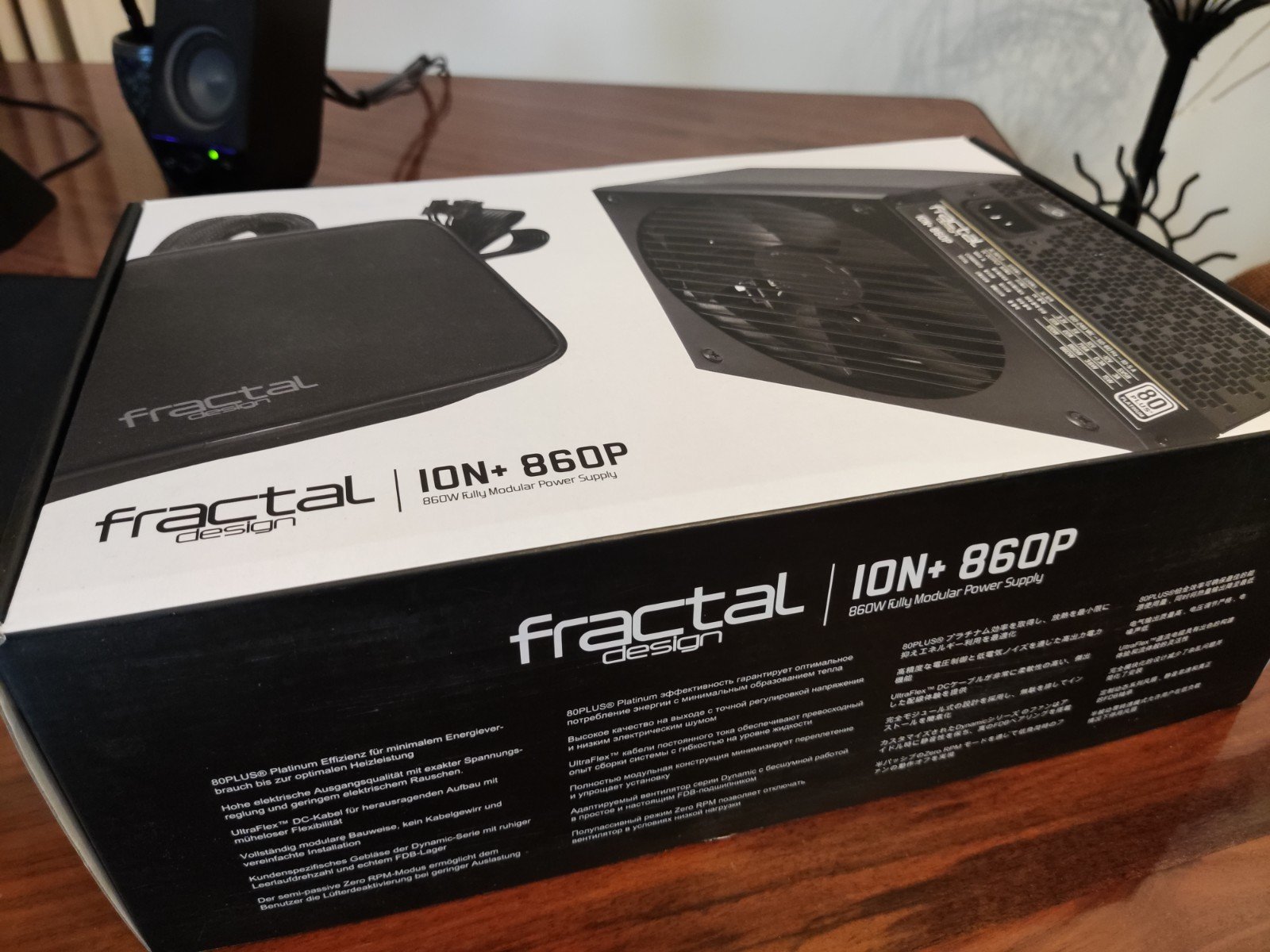 More information about "Τροφοδοτικό - Fractal Design Ion+ 860W Platinum"