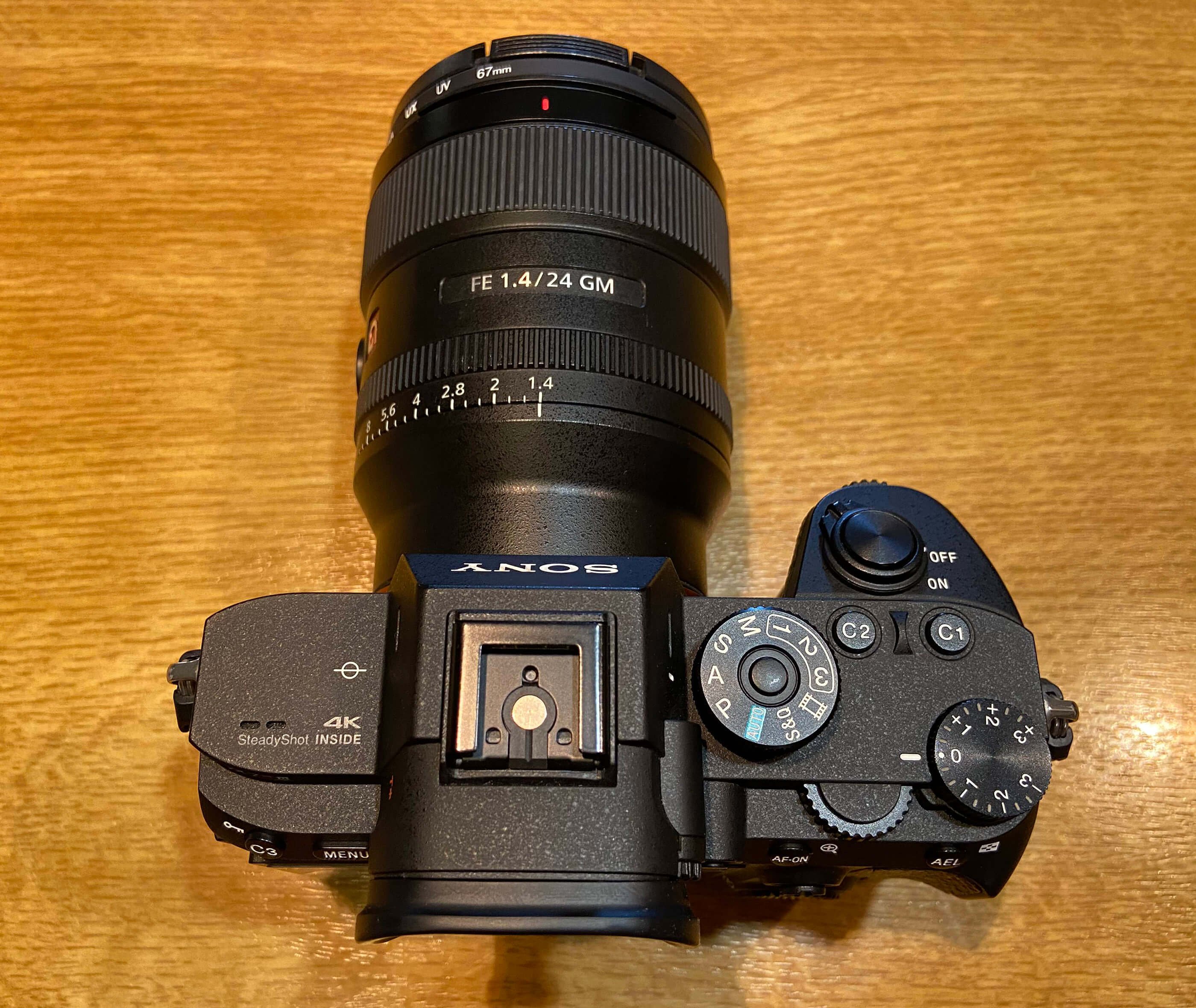 More information about "Sony A7RIII + Sony official grip VG-C3EM"