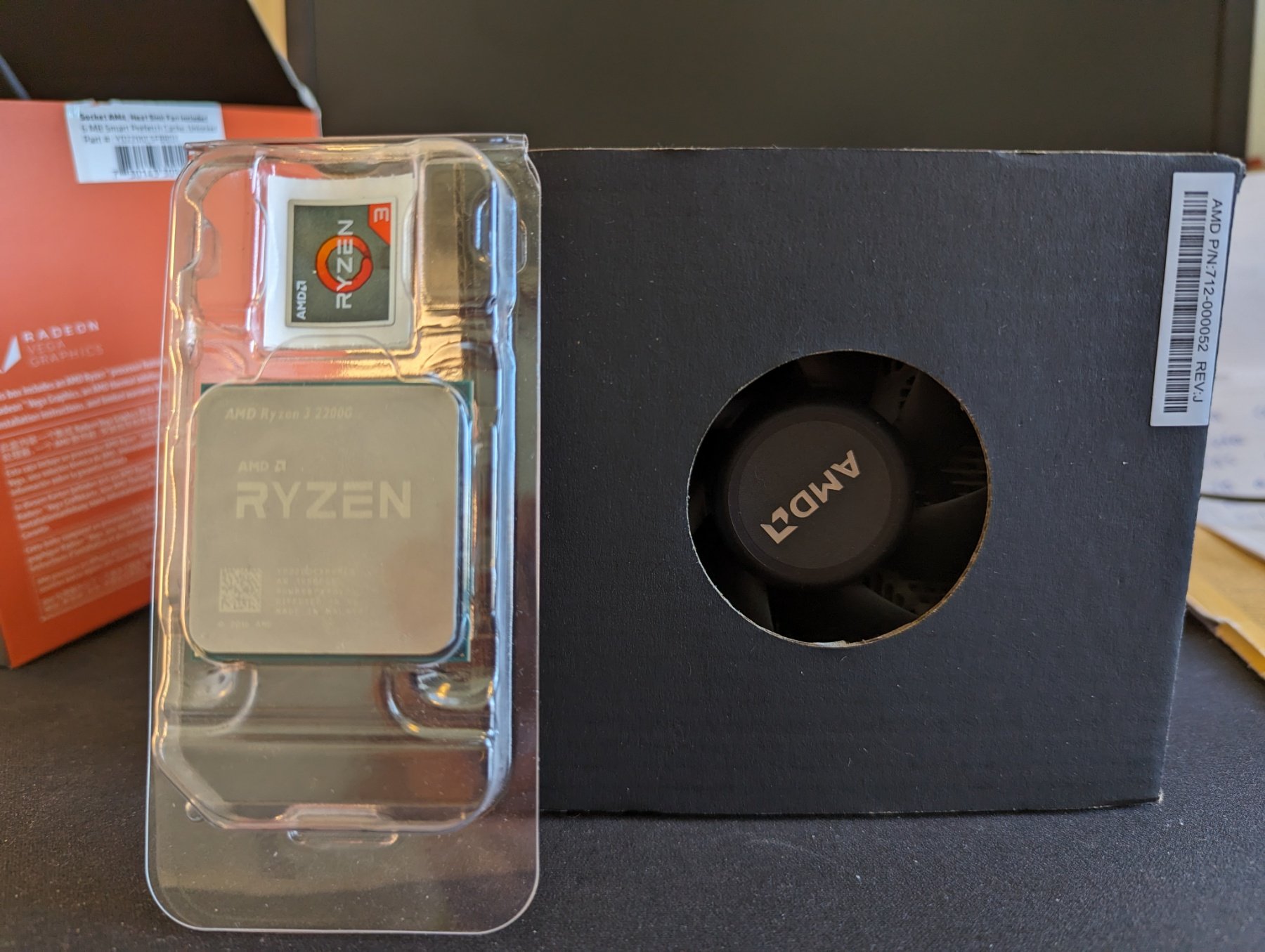 More information about "Πωλείται AMD Ryzen 3 2200G"