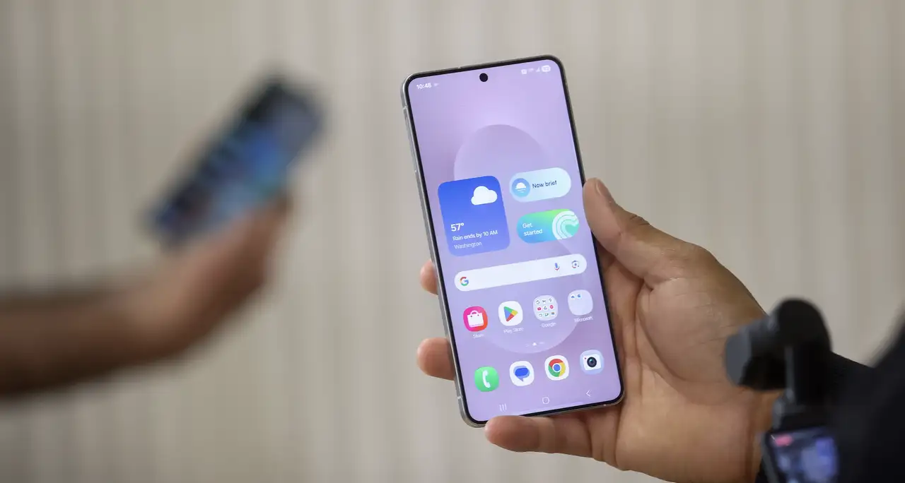 More information about "Φθηνά μοντέλα Samsung καταγγέλλεται ότι περιέχουν μη αφαιρούμενο λογισμικό παρακολούθησης"