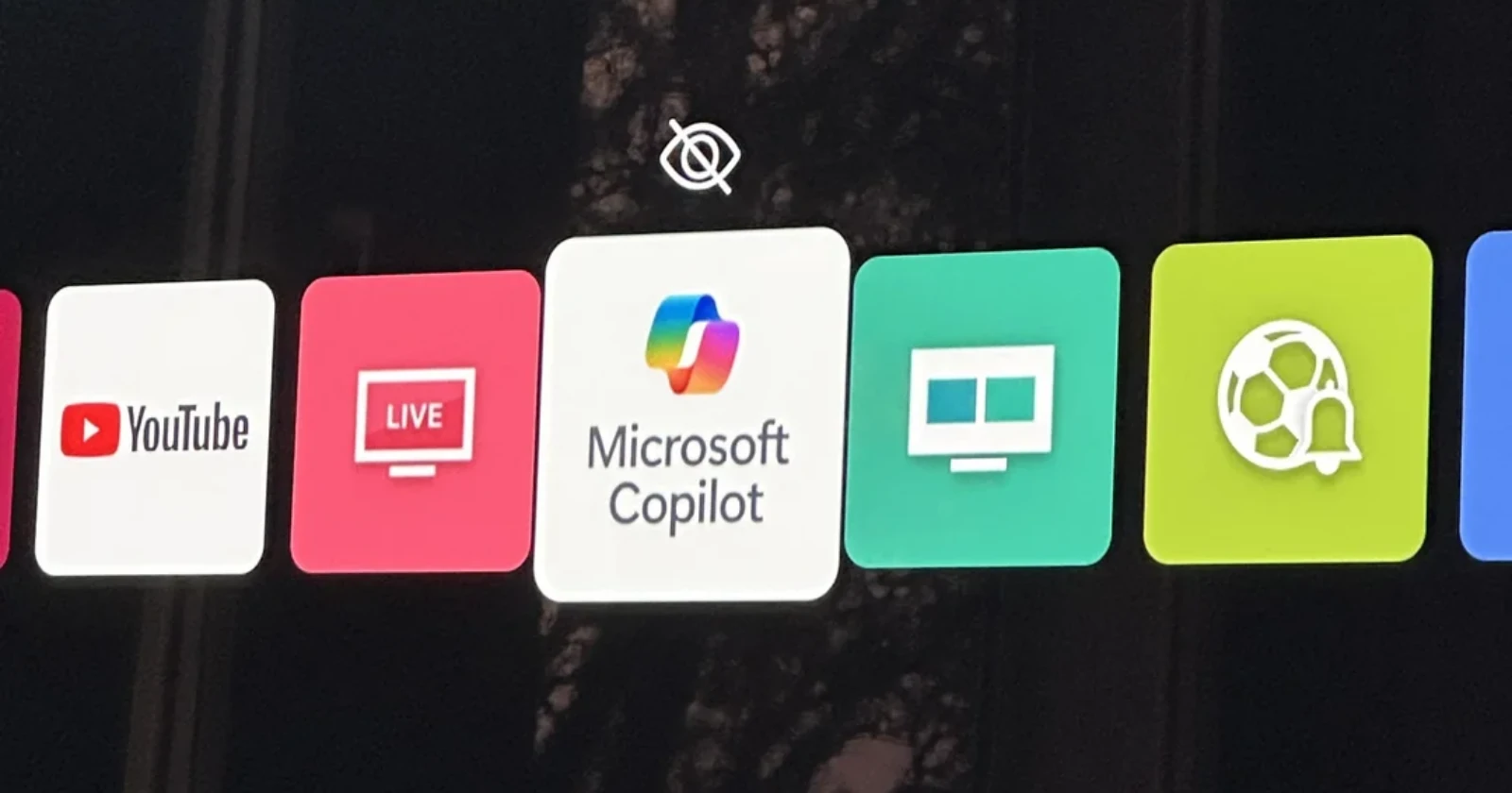 More information about "Η LG προσθέτει το Microsoft Copilot σε Smart TVs χωρίς δυνατότητα διαγραφής"