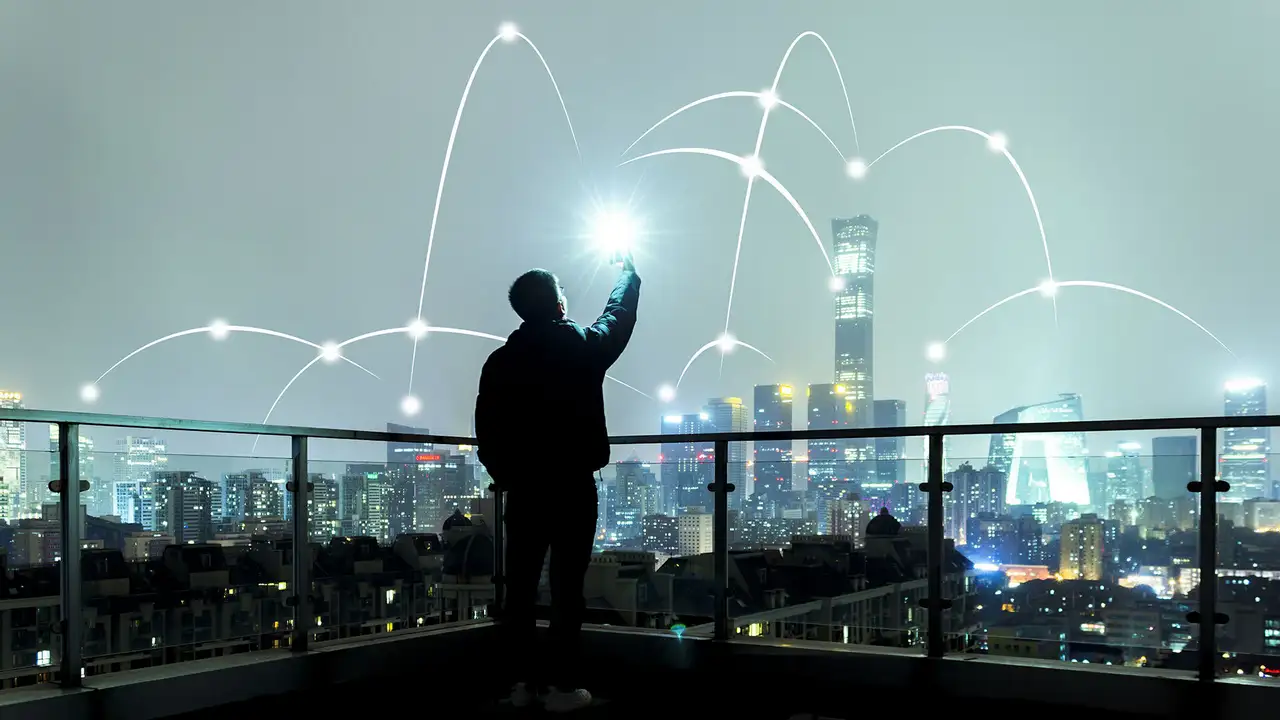 More information about "UC Irvine: ασύρματος πομποδέκτης στα 140 GHz αγγίζει 120 Gbps, 24x πάνω από τυπικές επιδόσεις 5G mmWave"