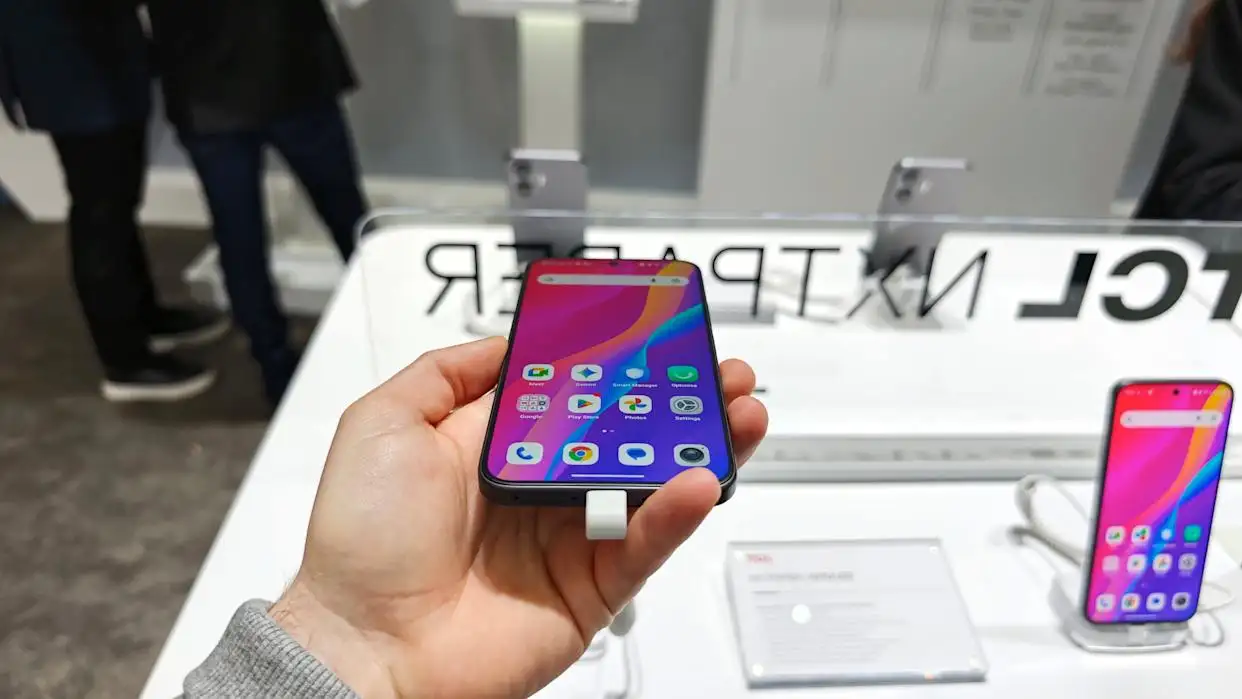 More information about "Η TCL παρουσιάζει τη νέα γενιά τεχνολογίας NXTPAPER σε AMOLED, επαναπροσδιορίζοντας την οπτική άνεση και την αριστεία στις mobile οθόνες"