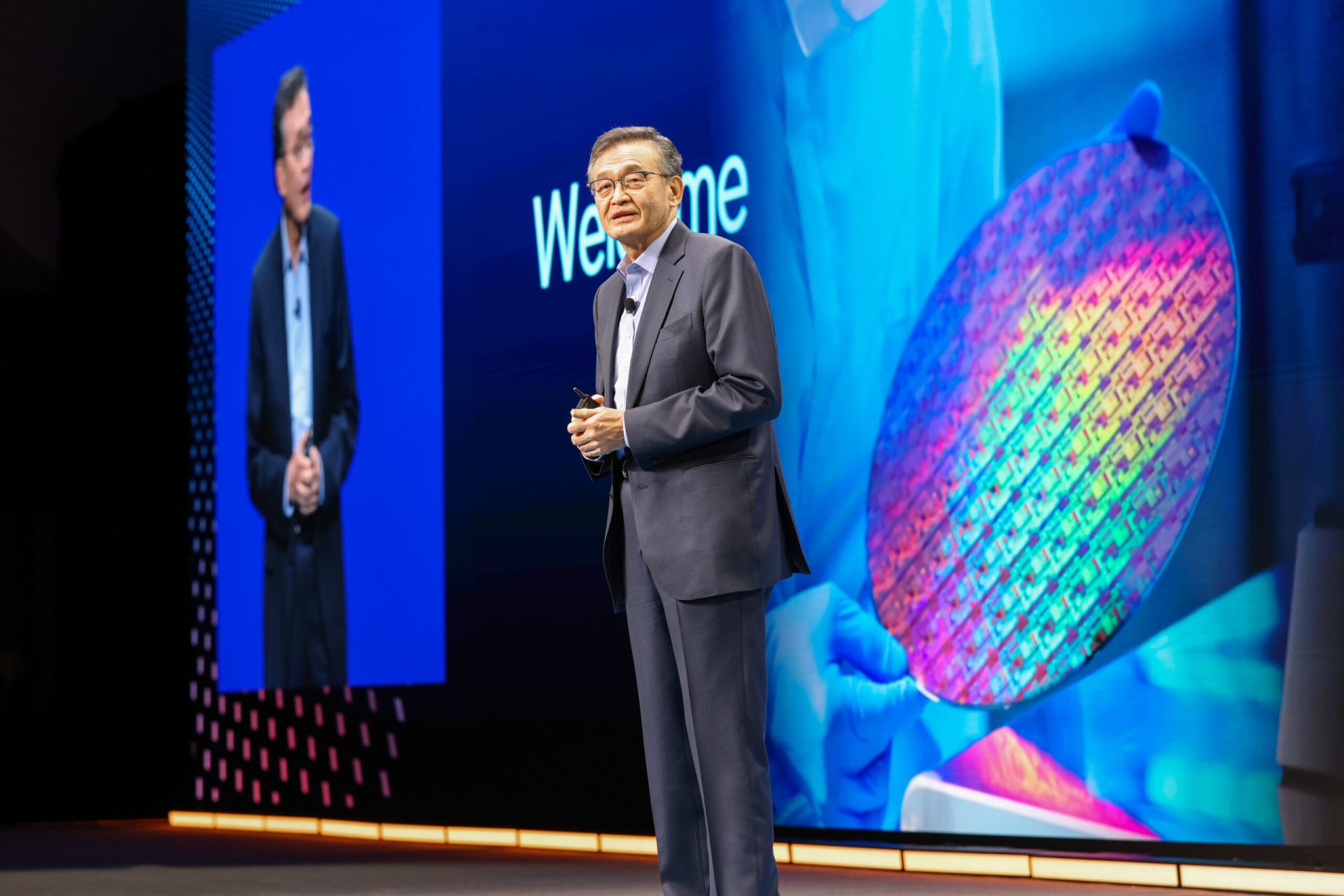 More information about "Ο CEO της Intel αποκαλεί το Foundry «εθνικό θησαυρό» — και οι εξωτερικοί πελάτες χτυπούν ήδη την πόρτα μετά την ανάκαμψη των αποδόσεων 18A"