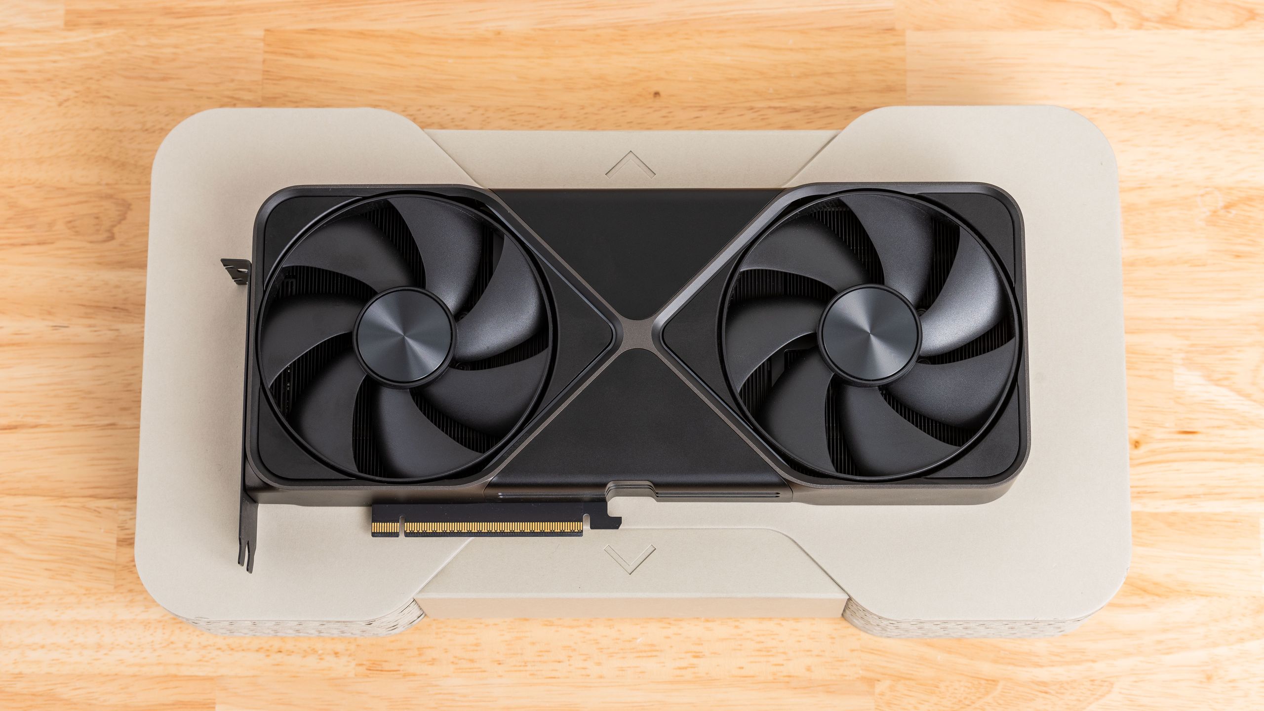 More information about "NVIDIA RTX 50 Super: Διαρροή δεδομένων από τη Seasonic δείχνει αύξηση κατανάλωσης έως 17%"