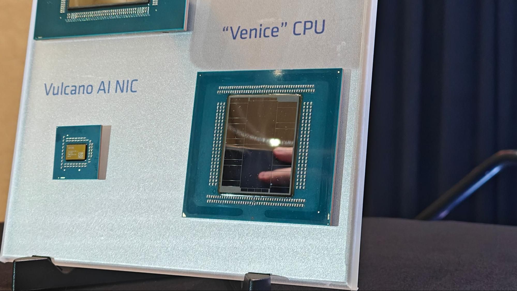 More information about "Η AMD βλέπει 20% προβάδισμα της Venice έναντι της Vera στις δοκιμές SPEC"