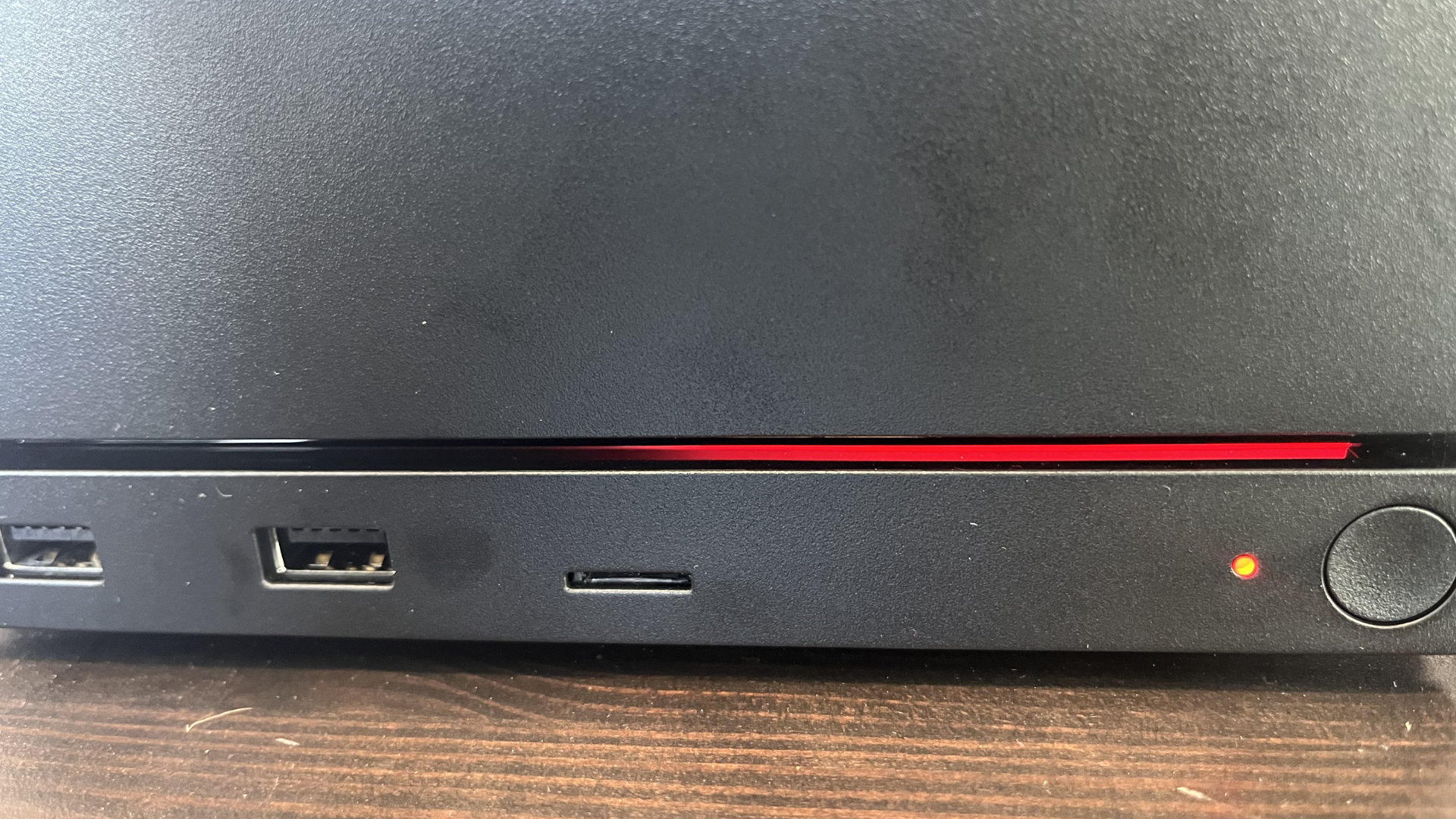 More information about "Steam Machine: Χρήστης αναφέρει βλάβη GPU με «red line of death» μετά το No Man's Sky"