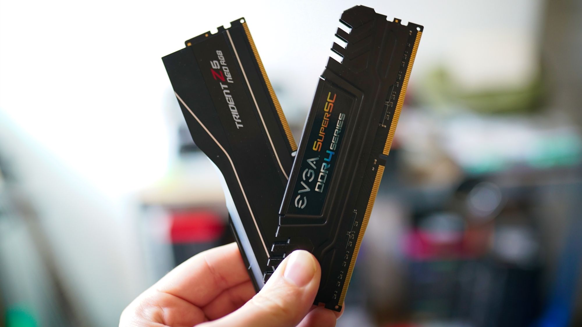 More information about "Το DDR4 «κοστίζει» έως 25% σε gaming στους Intel LGA 1700, δείχνει δοκιμή της Tom's Hardware"
