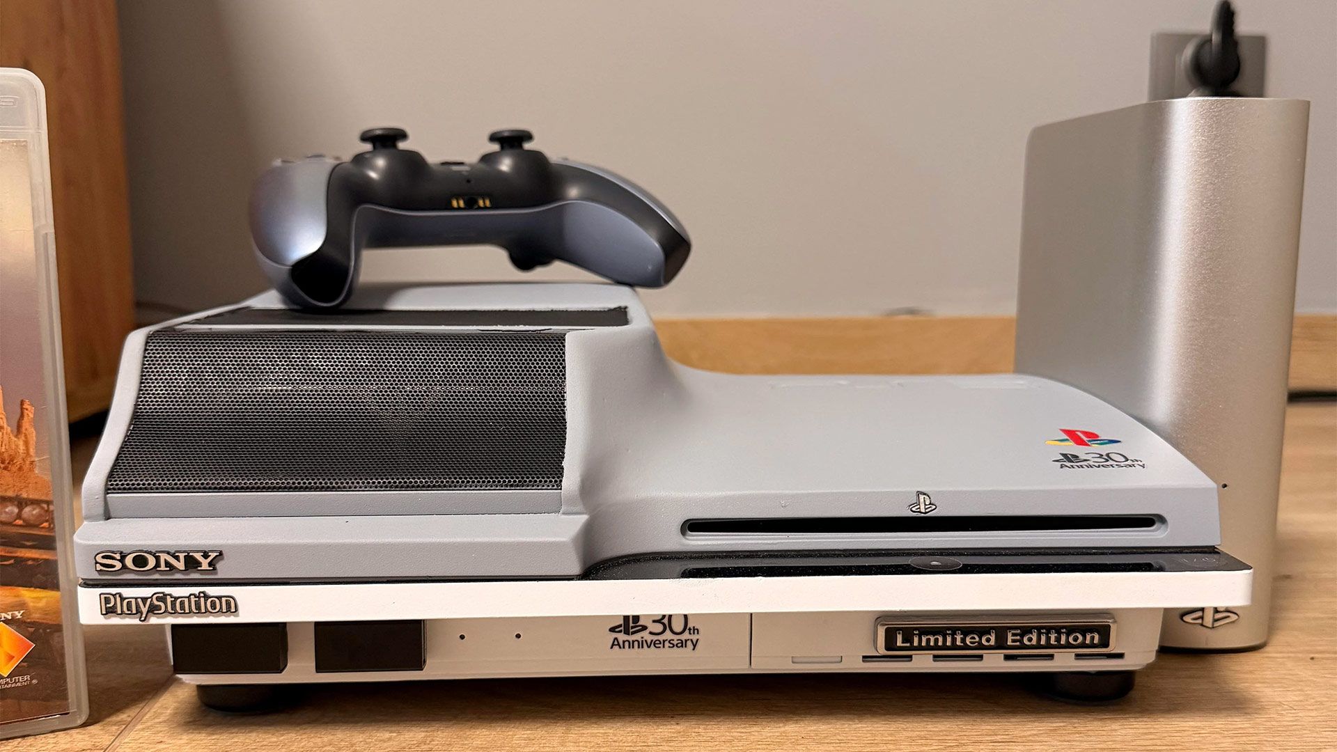 More information about "Modder δημιούργησε PS3 «Pro» v3 με ψύξη από 3D εκτύπωση και δύο ανεμιστήρες Noctua"