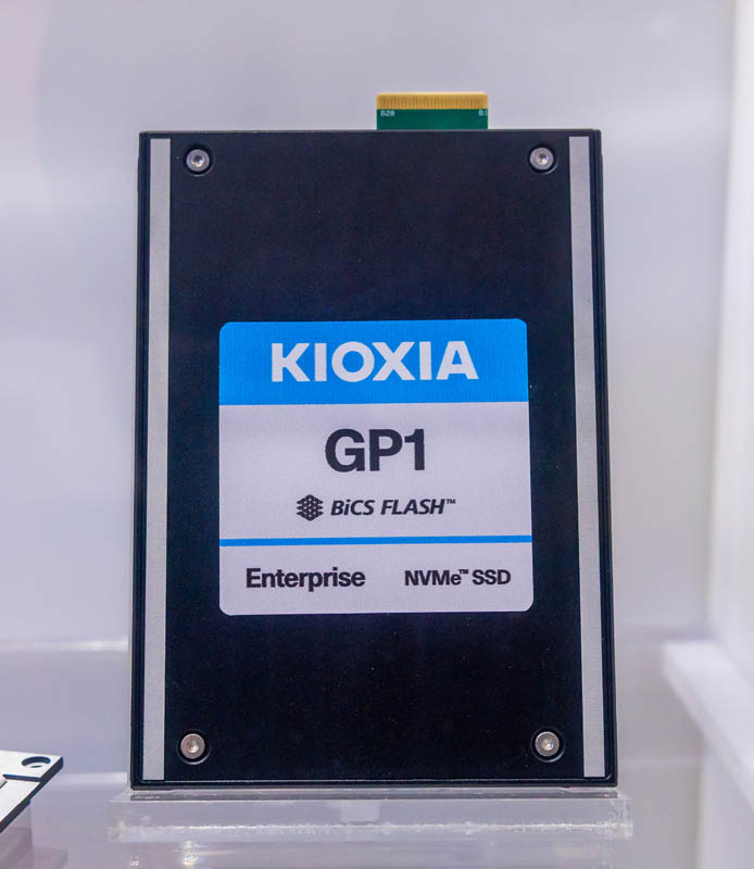More information about "Η Kioxia παρουσίασε το SSD GP1 με 10 εκατομμύρια IOPS στη FMS 2026"