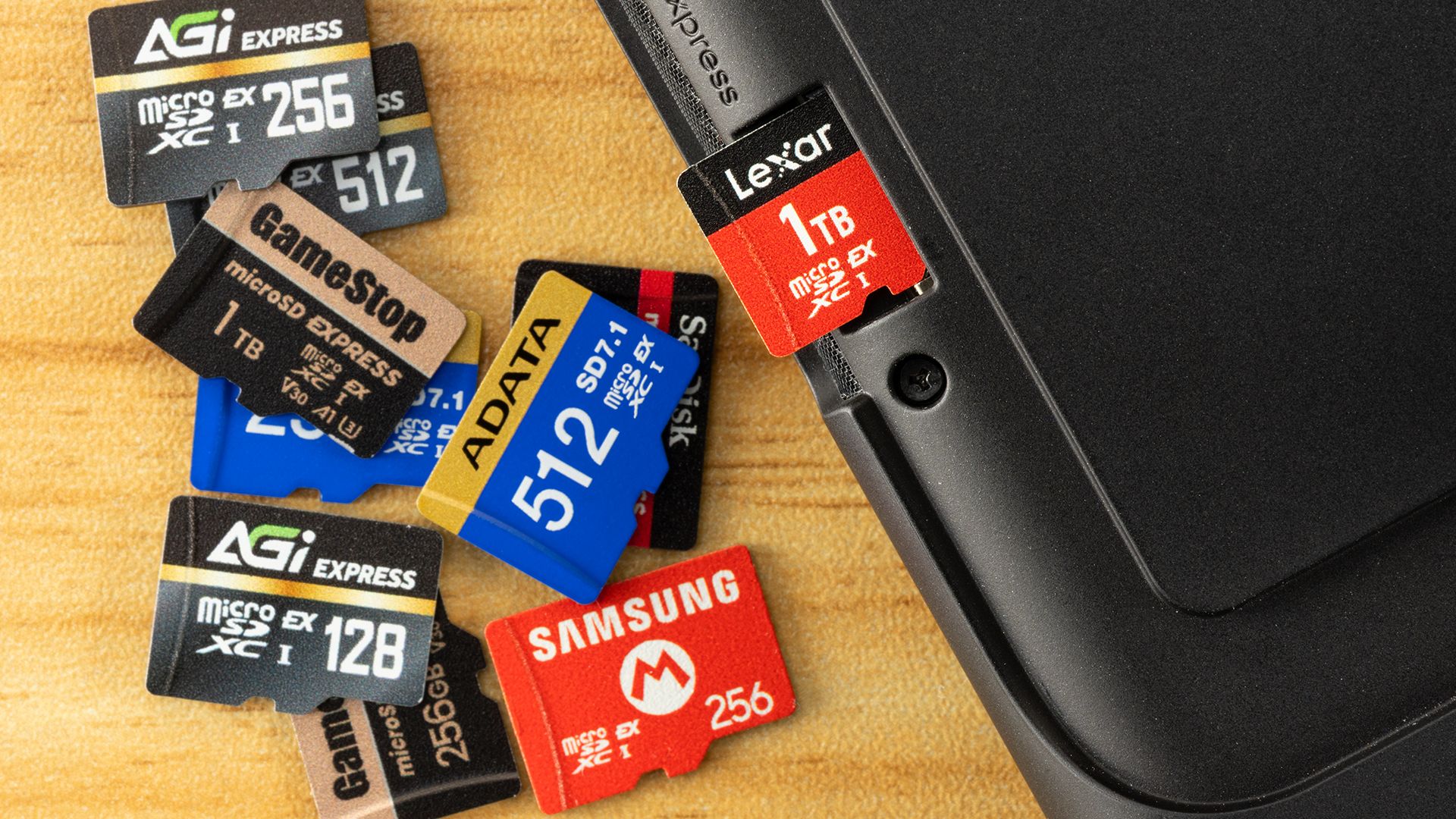 More information about "Τεστ αντοχής σε 351 κάρτες microSD: Η SanDisk σημειώνει 6 αστοχίες στις 7 κάρτες υψηλής αντοχής"